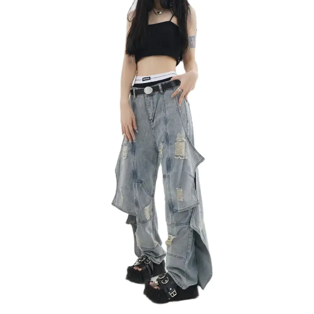 Рисунок 5 - Женские джинсы с широкими штанинами