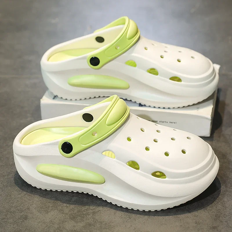 2025 Men and women's new summer thick sole anti-slip wear comfortable sandals beach breathable couple casual slippers men shoes