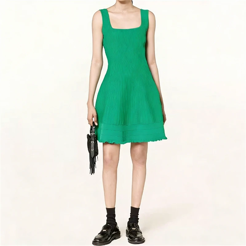 2026 Summer New Women's Square Neck High Waist Suspender Dress, Fashionable Casual Vacation Style, Waist Pockets, A-line Skirt 5