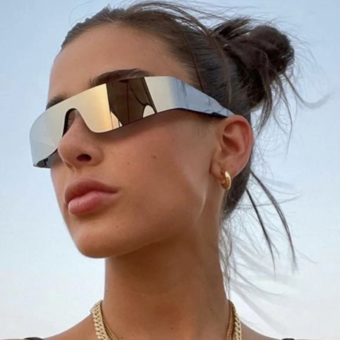 

Солнцезащитные очки без оправы Y2K в стиле панк для мужчин и женщин, роскошный дизайн, футуристические зеркальные солнечные очки унисекс с защитой UV400, спортивные водительские очки для активного отдыха