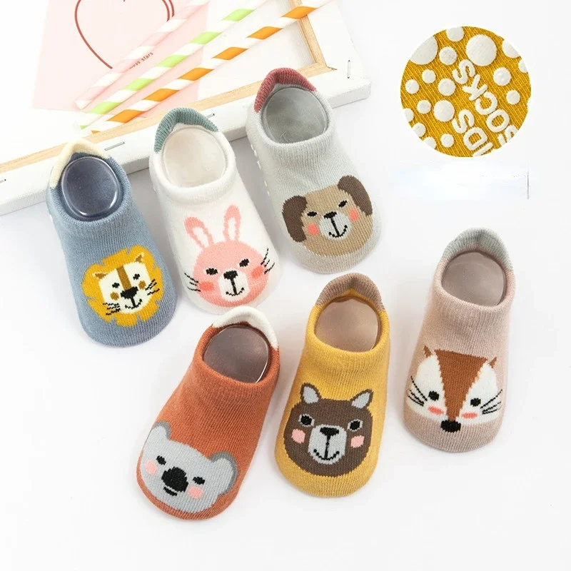 Calcetines cortos de silicona antideslizantes con dibujos de animales para bebé, medias coreanas para recién nacido