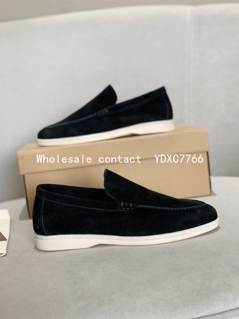 New flat casual shoes men's leather round head women's walking shoes summer spring and Autumn loafers men moccasins Lazy shoes