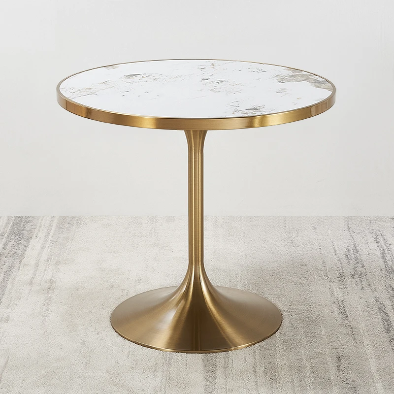 Рисунок 5 - Минималистичный кофейный столик из нержавеющей стали