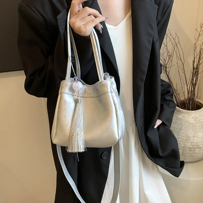 Free Custom Initials Mini Bucket Bags For Women Luxury Designer Handbags Purses 2025 New In Genuine Leather Carry Wrist Shoulder