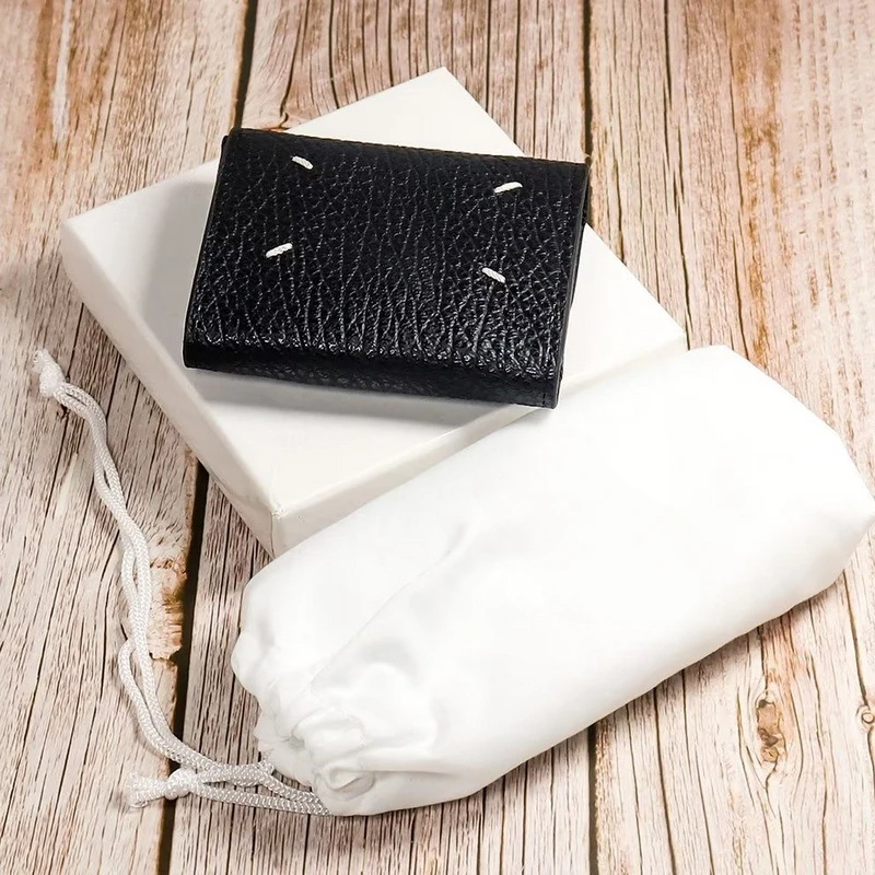 

Designer leather change pocket foldable wallet