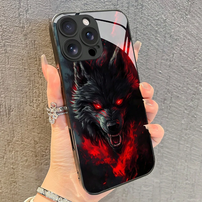 Cool Red Fierce Wolf King Graphic Tempered Glass Black Phone Case