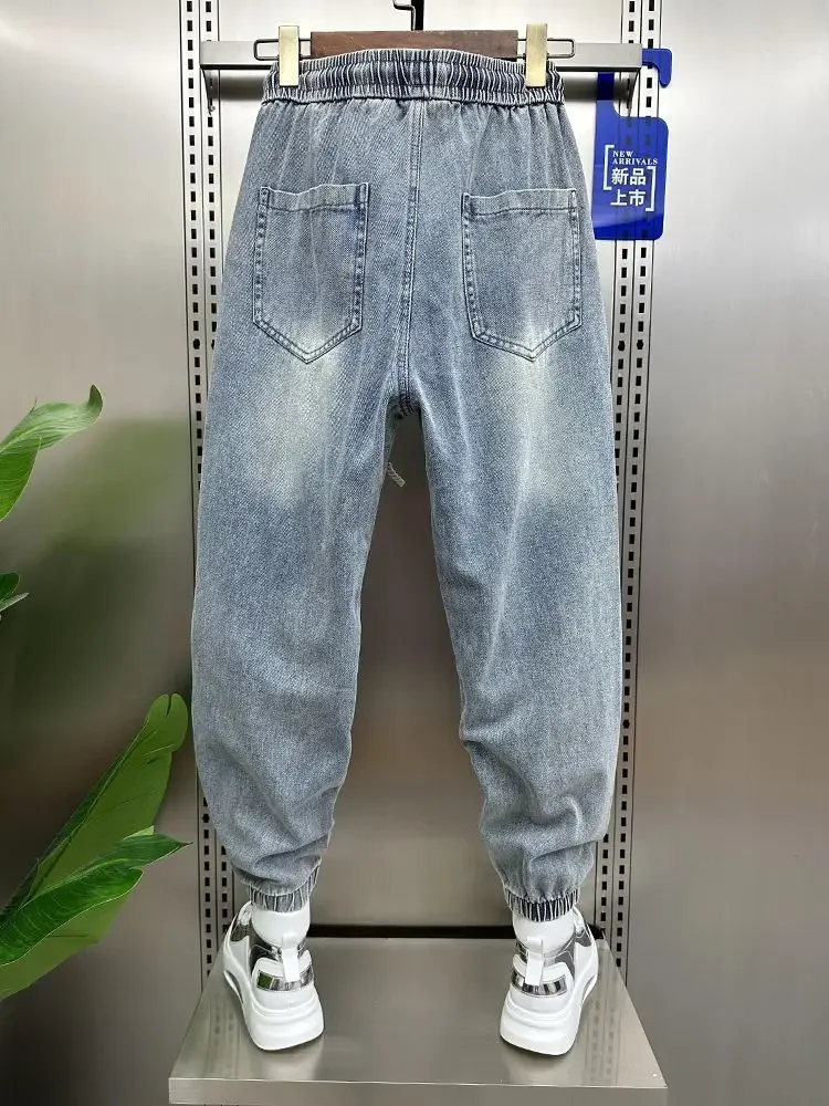 Slide image d708158ca62e441bba0d13fde4aaeb77