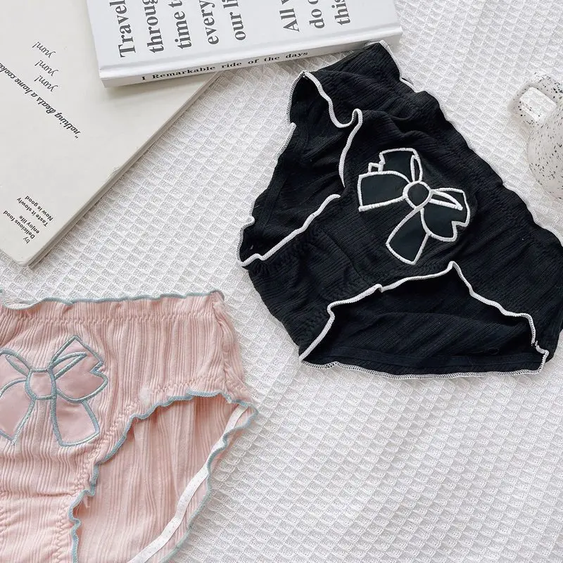 Sweet Japanese Embroidery Bow Girls Panties Sexy Underwear Cotton Bottom Crotch Hipster Breathable Mid-rise Women Triangle Pants