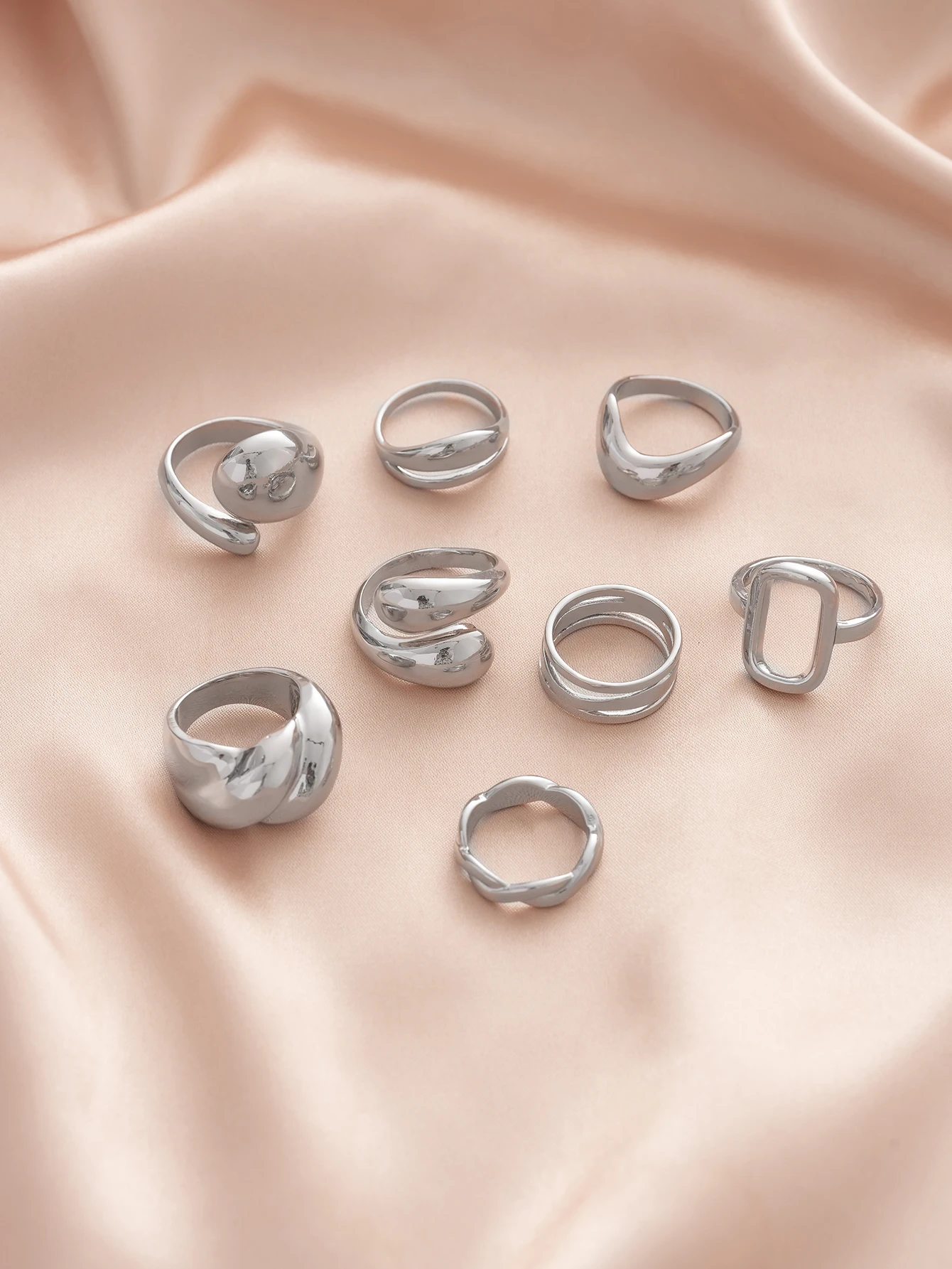 8PCS Fried Dough Twists Geometric Smooth Overlay Ladies Personality Ring