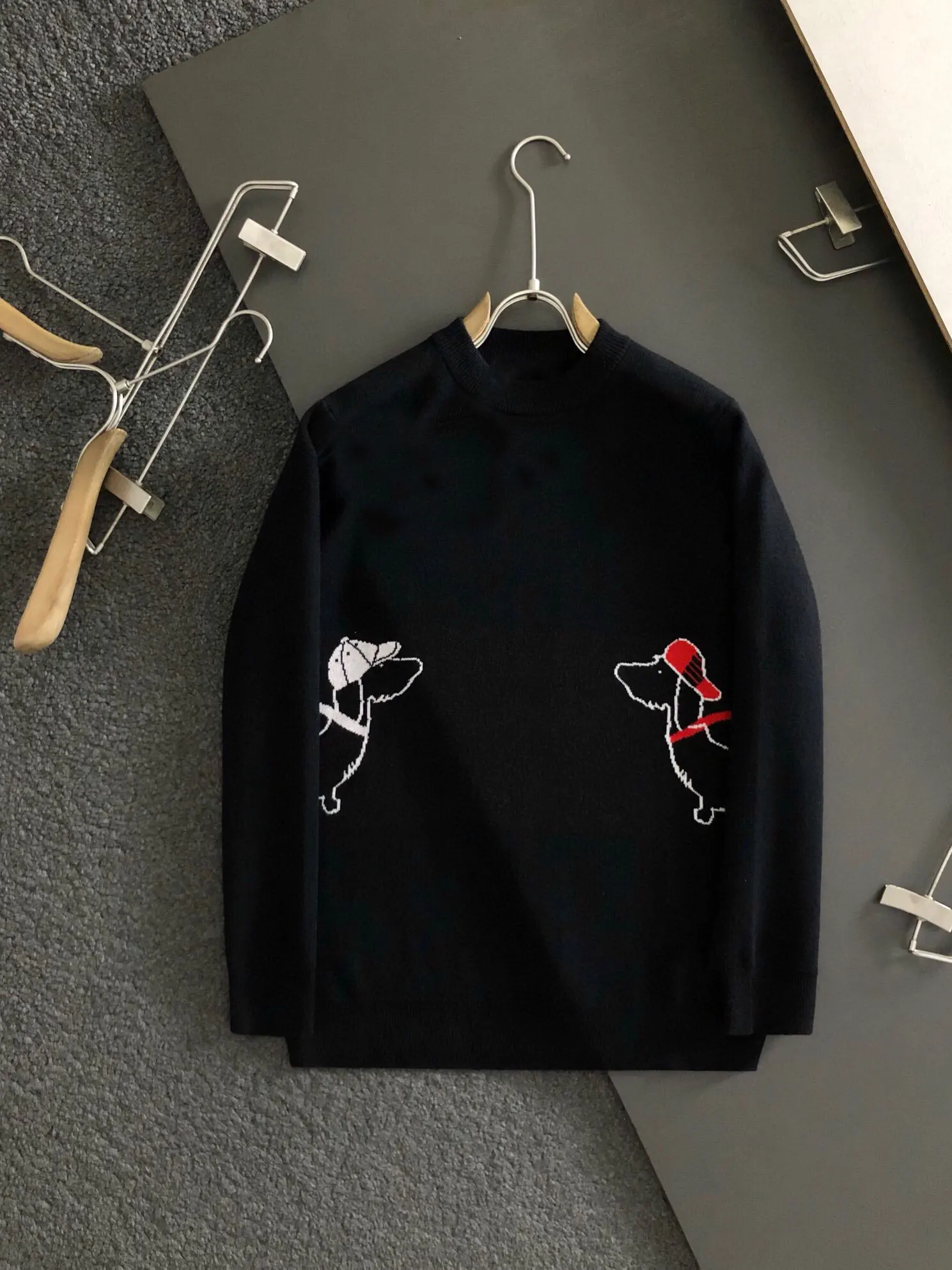 

Men's Sweaters 2023 Autumn Winter Cute Puppy Embroidery Long Sleeve Pullover Tops High Quality Knitted Warm Sweater for Men