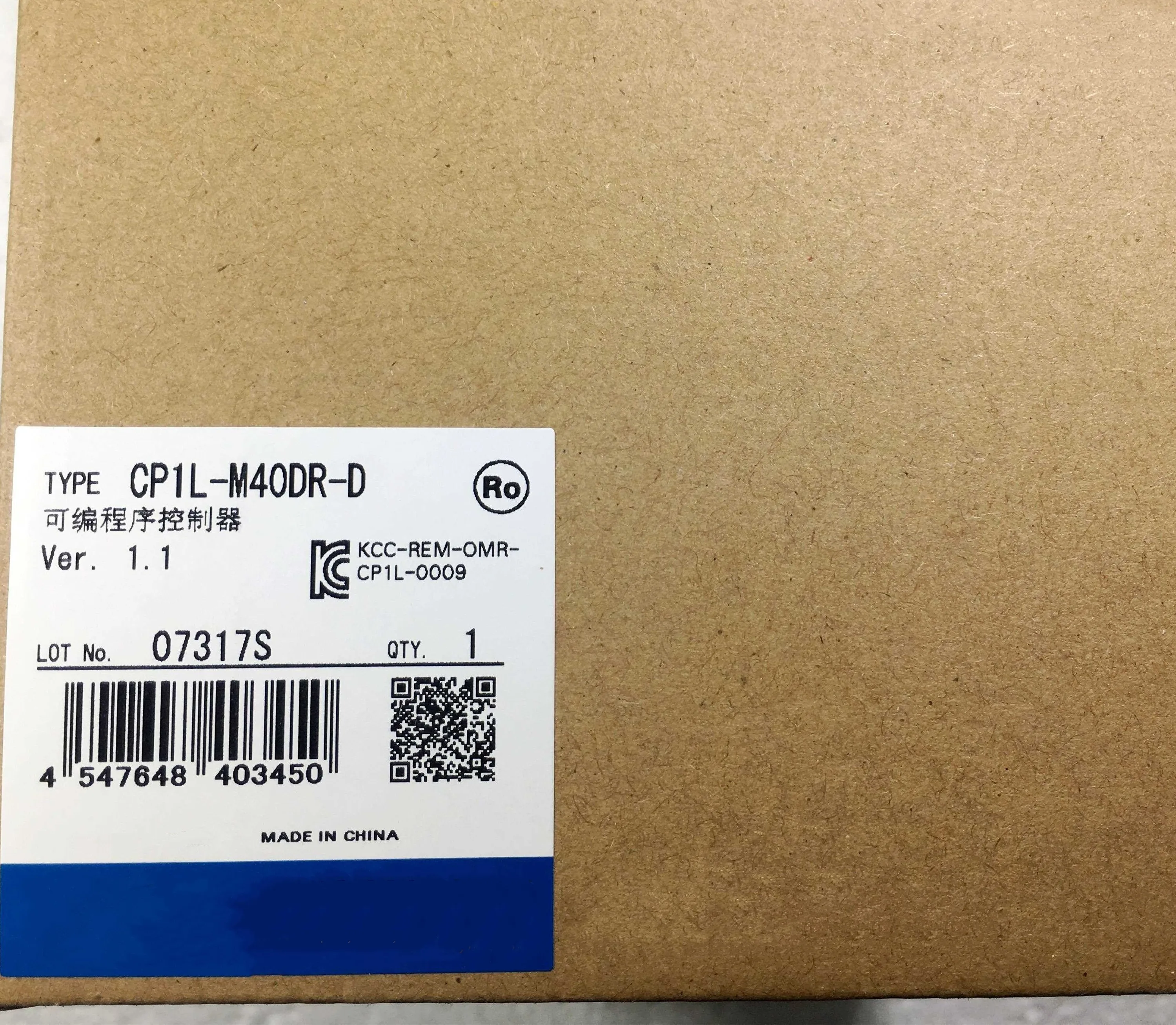 

CP1L-M40DR-A CP1L-M40DR-D Новый оригинальный флэш-контроллер PLC