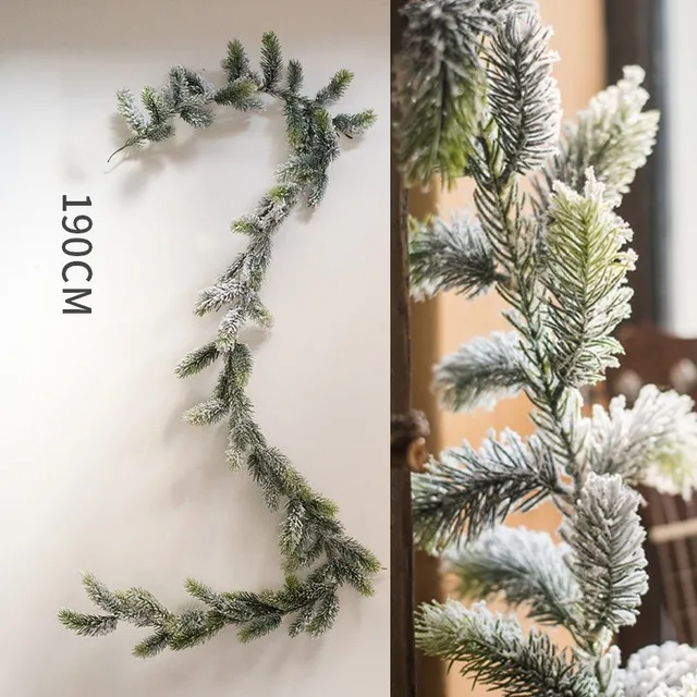thumbnail image 1 of Paquete de árbol de Navidad gris de 45/60/90 cm, corona de flocado para colgar en la puerta, decoración de ambiente de escena de centro comercial de hotel, 1 of 5