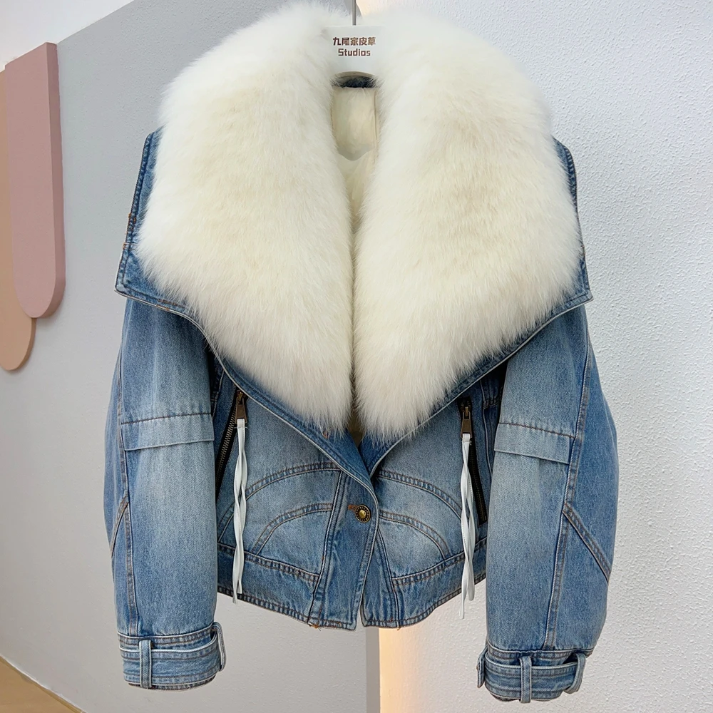 

2023 Hot Sales New Fashion Denim Goose Down Detachable Big White Fox Fur Collar Goose Down Filling Inner Lining High-End Jacket
