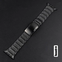 Premium Titanium Strap for Apple Watch - Luxury Men's Bracelet (Black)