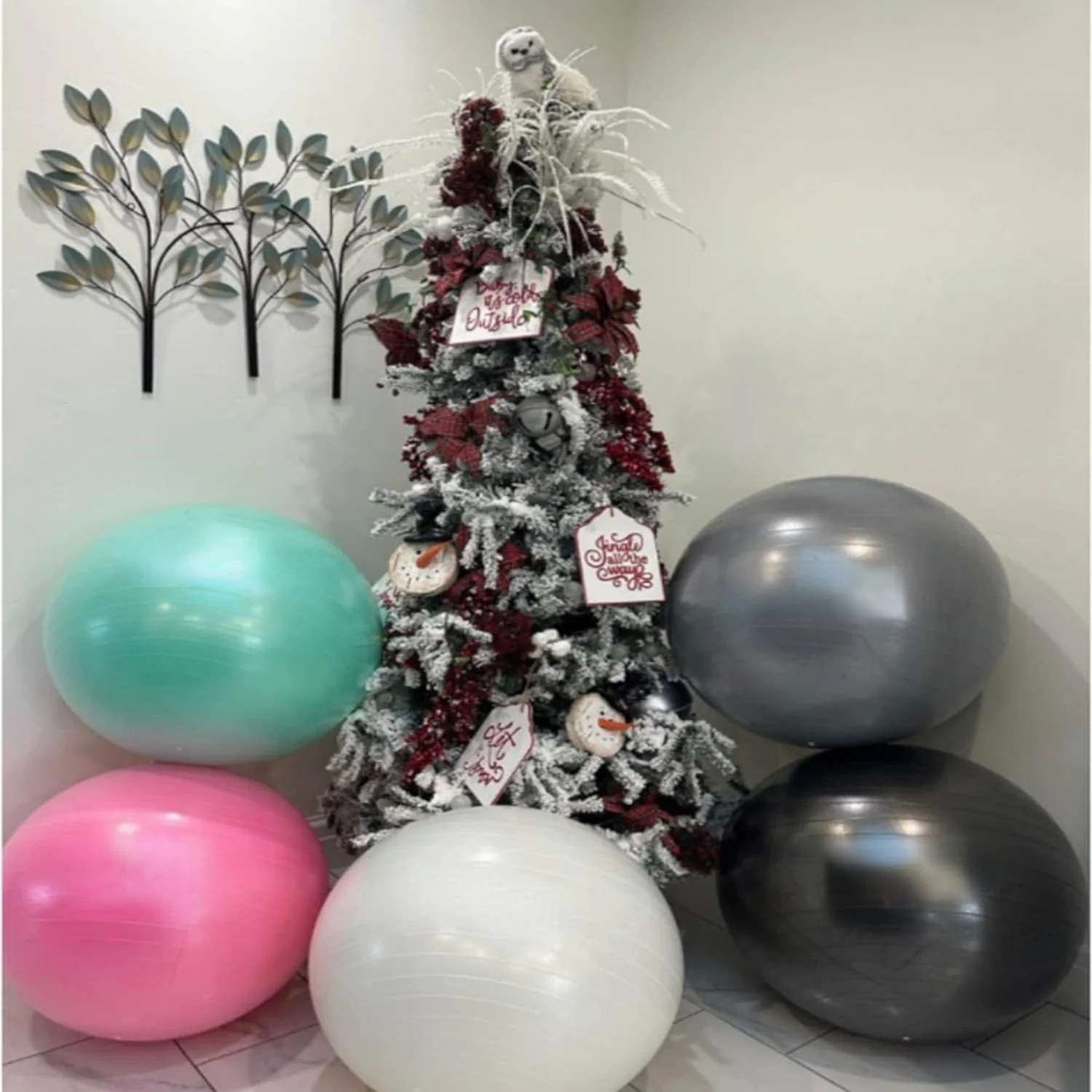 High Quality, Durable, Versatile, and Comfortable AntiBurst Yoga Ball for Physical Therapy, Pregnancy, and Fitness Workouts Id