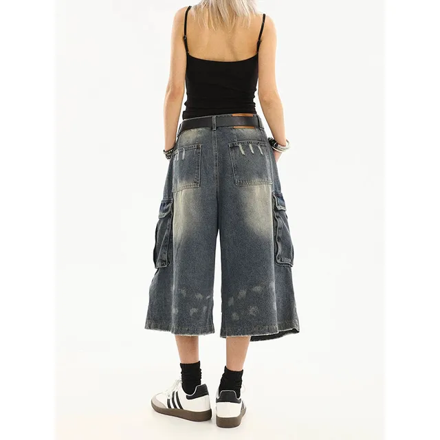 Short en Denim délavé pour femmes, vêtements de travail Vintage de Style américain, avec plusieurs poches, Design plissé, drapé ample, pantalon de sept pieds 5