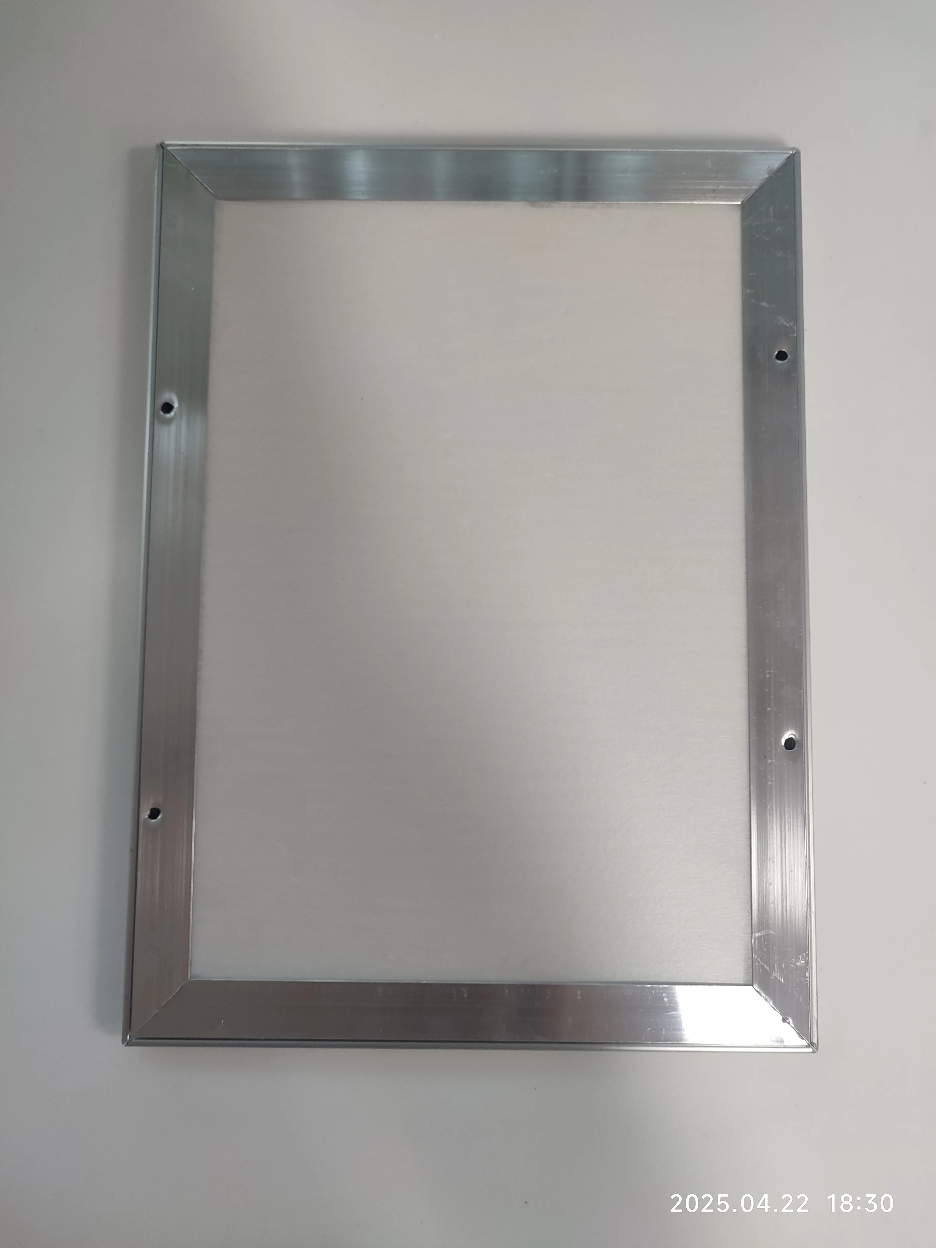 Aluminum alloy advertising frame poster frame, front open design for changing content more conveniently and quickly