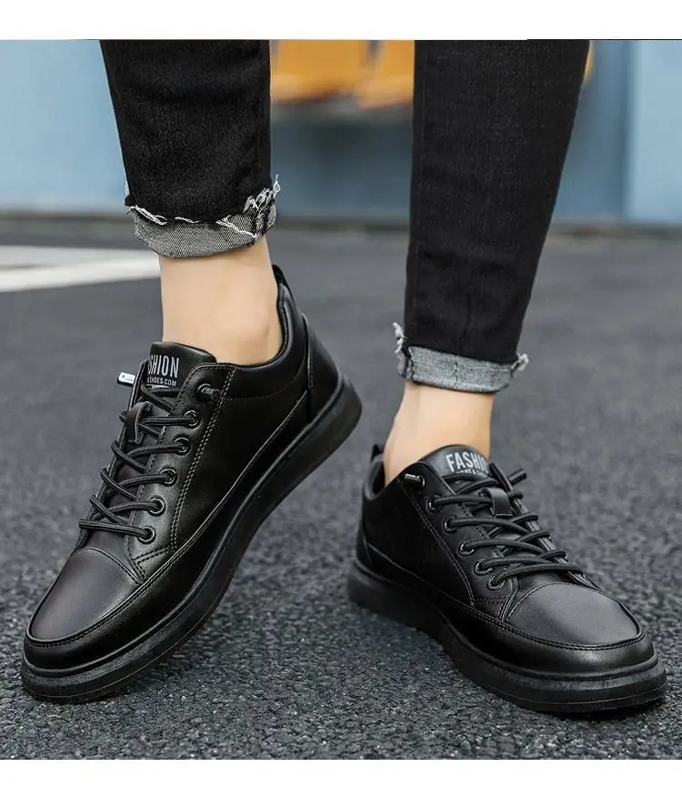 Soft Bottom Elastic Force Men’s Sneakers New Breathable Flat Casual