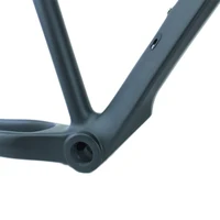 Cadre de vélo de montagne en carbone 27.5ER avec frein à disque, modèle à axe traversant, câblage interne, cadre de vélo en carbone T700 4