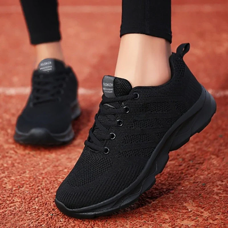 Women’s Lightweight Non-Slip Sneakers 3
