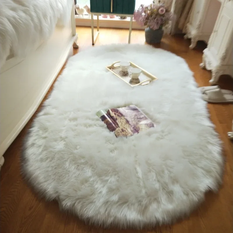 Oval Soft fluffy Faux Sheepskin Fur Area Rugs White Faux Fur Bedside Rugnordic red center living room carpet Bedroom Floor
