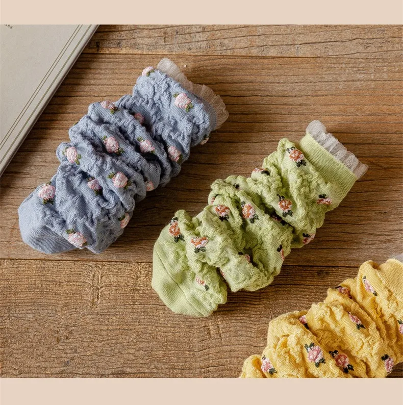 1 paar Baumwolle Elegante Harajuku Retro Frau Floral Jacquard Socken Vintage Neuheit Ethnische Casual Mädchen Klassische sox Herbst Winter – Detail 17