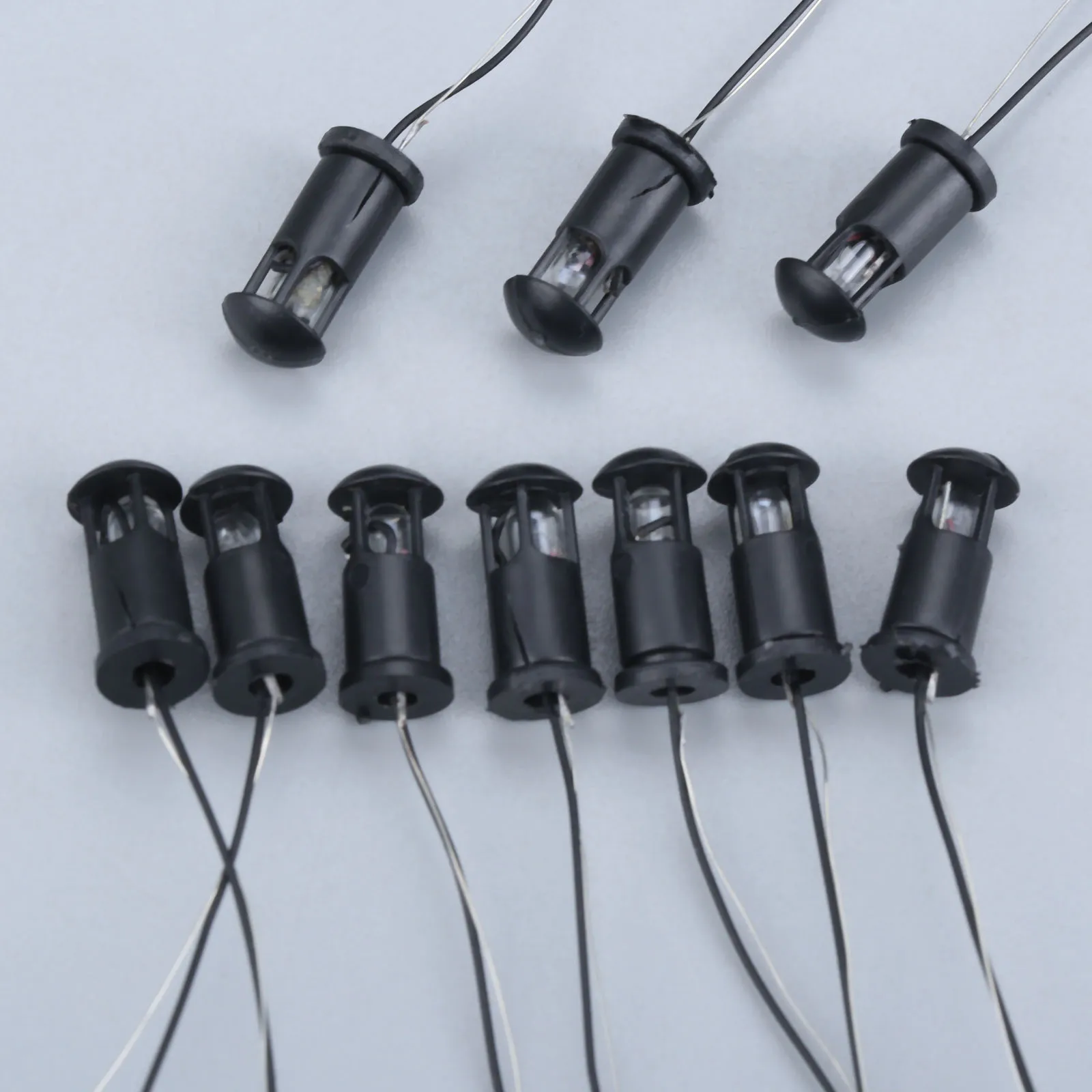 10pcs Grass Lamps Model LED Plastic Lawn Light Building Layout Grassland Scenery Grass Plastic Scenery Lamp for Architecture ornament crafts miniature figurines