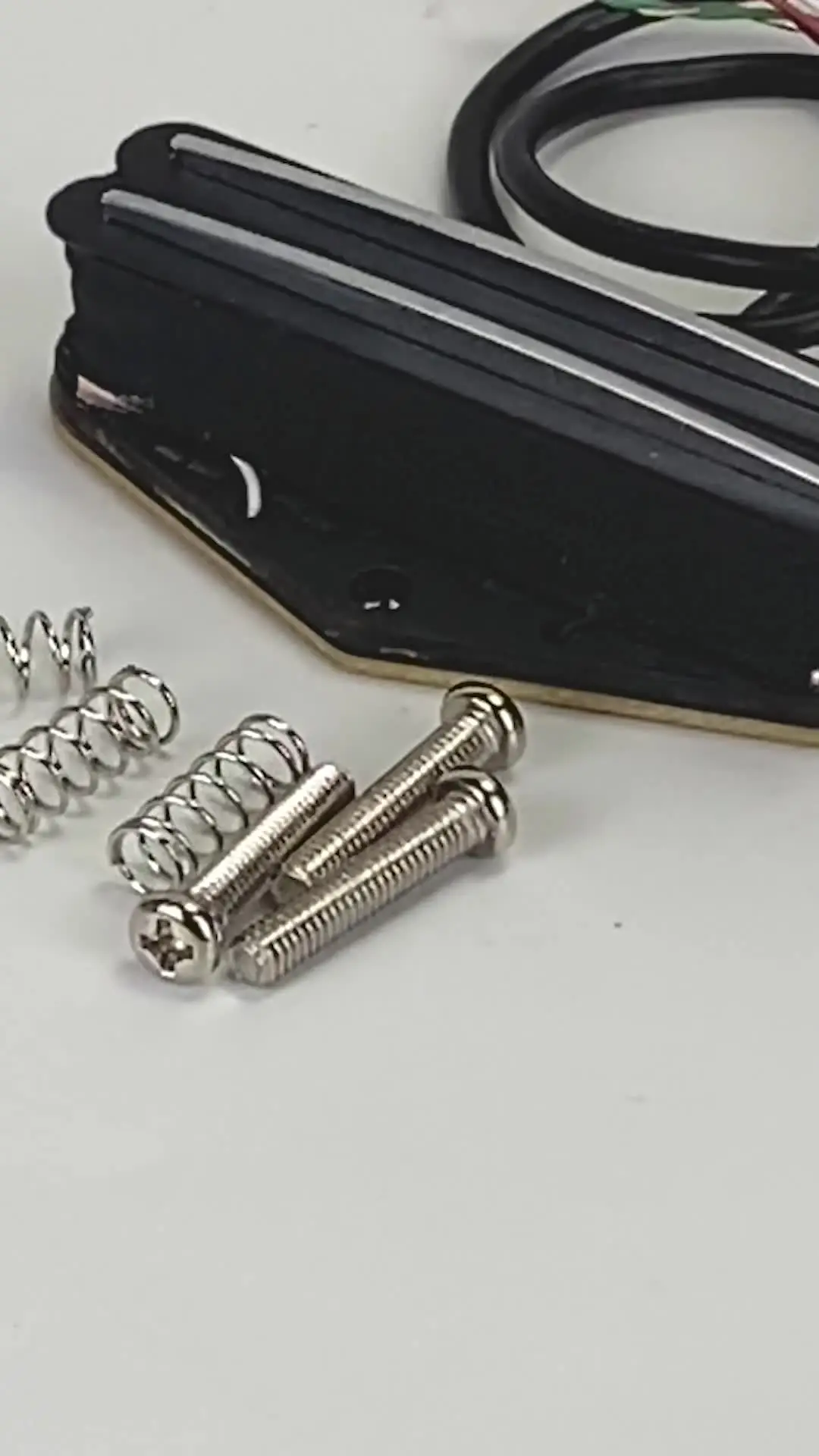 thumbnail image 2 of Alnico 5 Vintage Dual Rail Tele Style Guitar Pickup Twin Hot 2 of 11