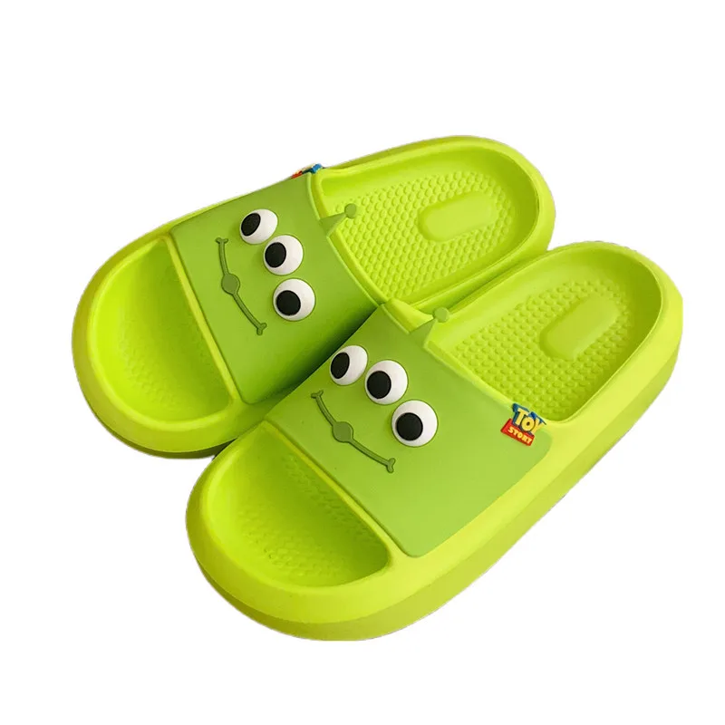 thumbnail image 1 of Zapatillas de Disney Toy Story Alien con dibujos animados, bonitas zapatillas de verano de suela suave, chanclas de baño para mujer y hombre, sandalias informales antideslizantes de EVA, 1 of 5