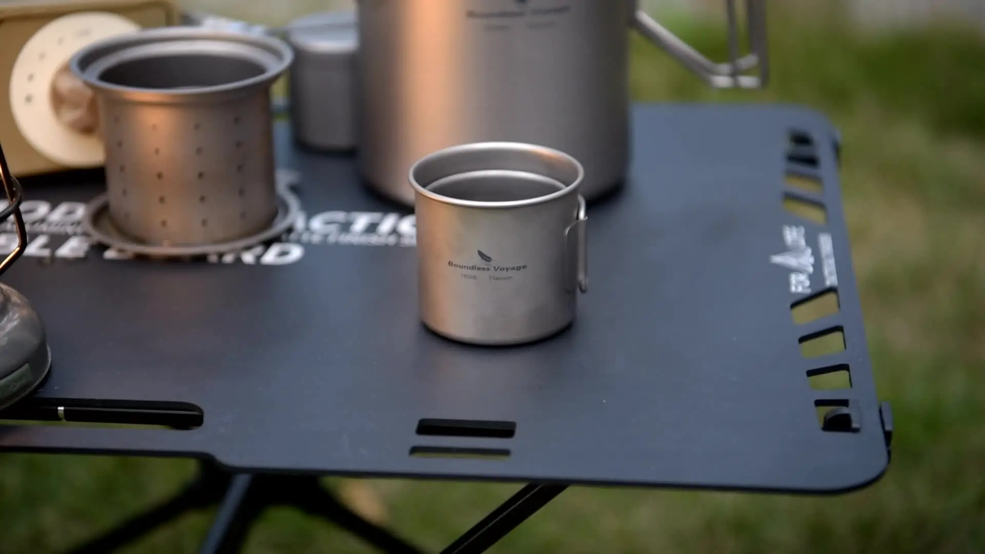 Tasse Café Double Paroi Titane 120 Ml – Gobelet Isotherme Antibrûlure, Léger Et Incassable Pour Voyage & Camping