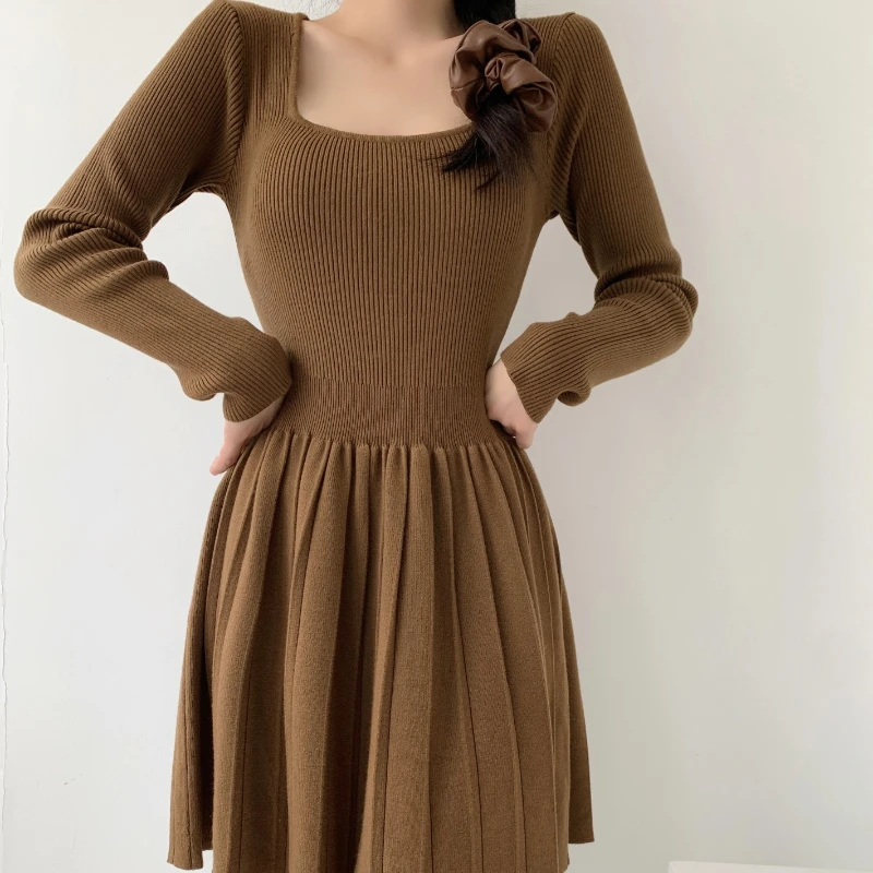 

Women Dress Mini Autumn Winter Minimalist Style Square Collar Long Sleeved Knitted Dress Slim Party Ball Gown Sexy Elegant