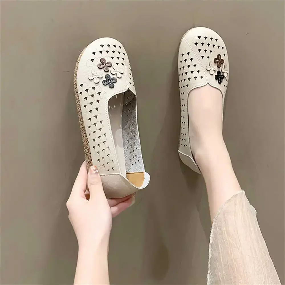 Parties Khaki Women's Shoes 33 Tennis Sports For Women Sneakers New Fast Tenis Brand Name What's Sneachers Donna Krasofka