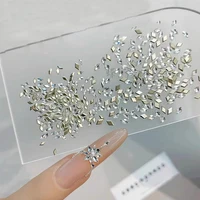 100/200pcs Mini Nail Art Accessories 5A Sparkling Rhombus Zircon Nail Art Rhinestone Charms 1.5*3mm Snowflake Pattern Nail Decor 4