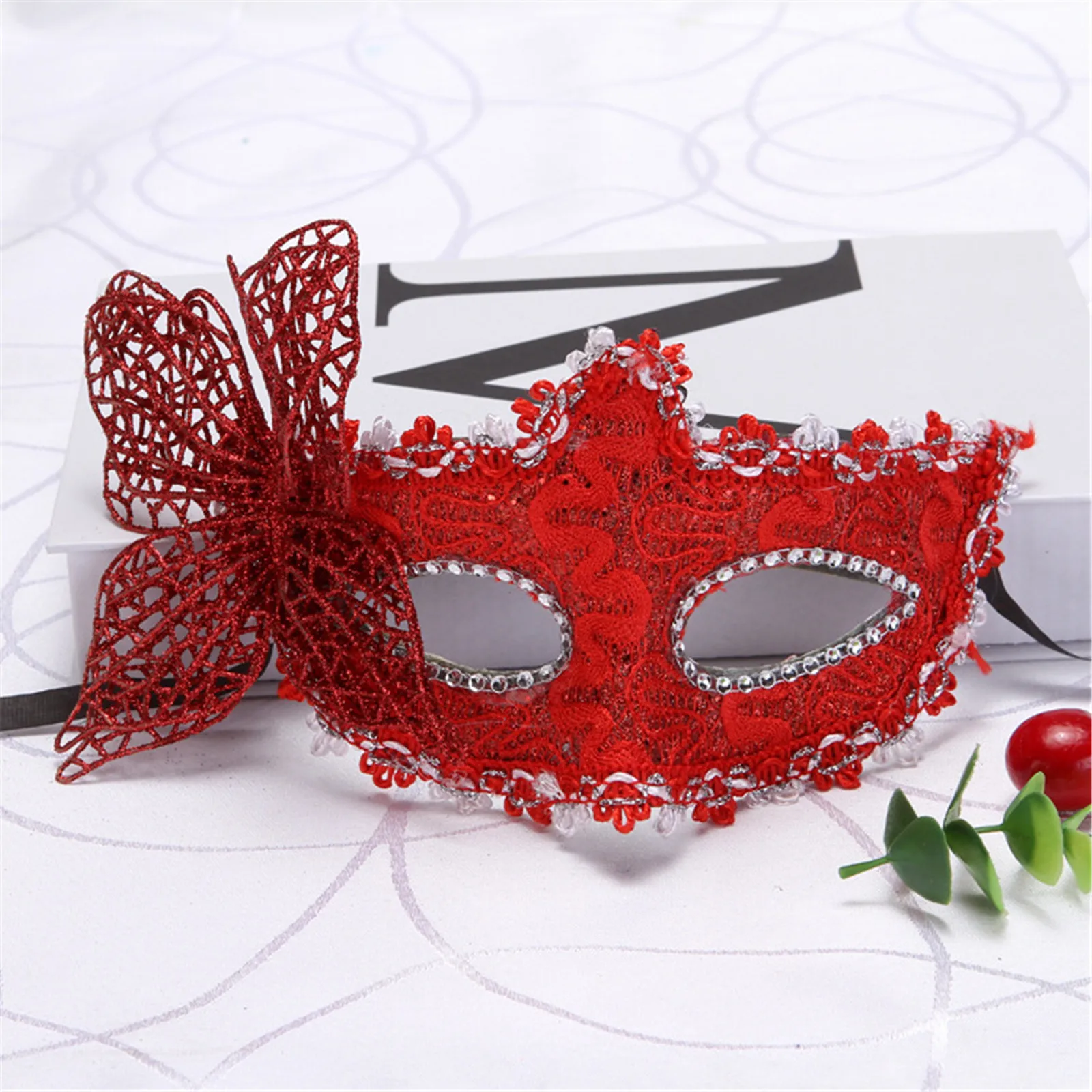 

Women Sexy Butterfly Lace Masquerade Mask Princess Party Cosplay Prom Props Nightclub Queen Eye Mask Halloween Costume Dropship