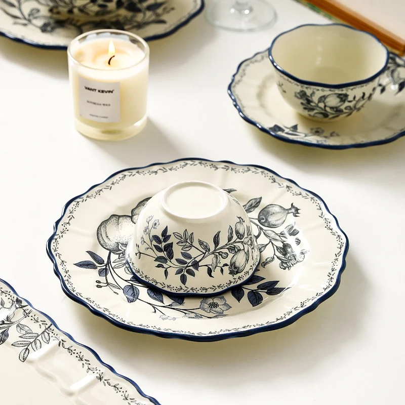 Retro Ceramic Plate Set European Hand Painted Flowers Desktop Dinner Set Plates and Dishes Wedding Center Fruit Salad Plates