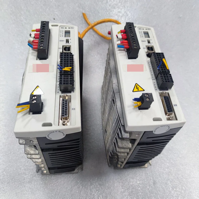 S72402-NANANA Used in good condition Servo drive