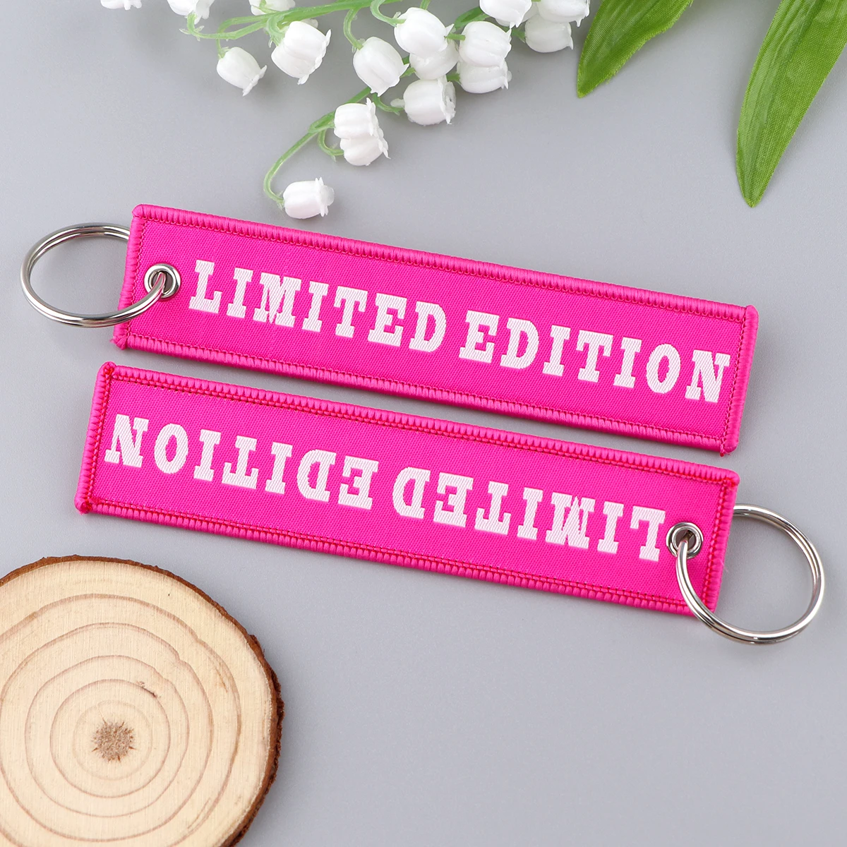 1pcs Computer Pop-up Window Embroidered Keys Tag Keychains Motorcycles Backpack Fashion Jewelry Key Ring Accessories