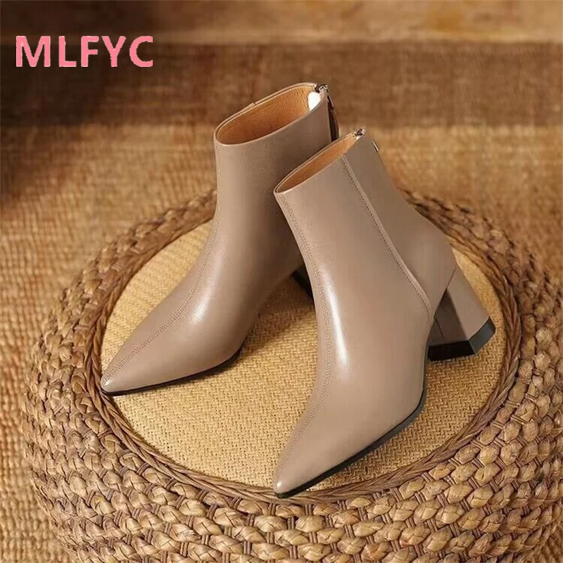 Boots Children  Autumn/Winter New Fashion Back Zipper Leather Short Boots Korean Version Pointed Toe Thick Heels Women's Boots