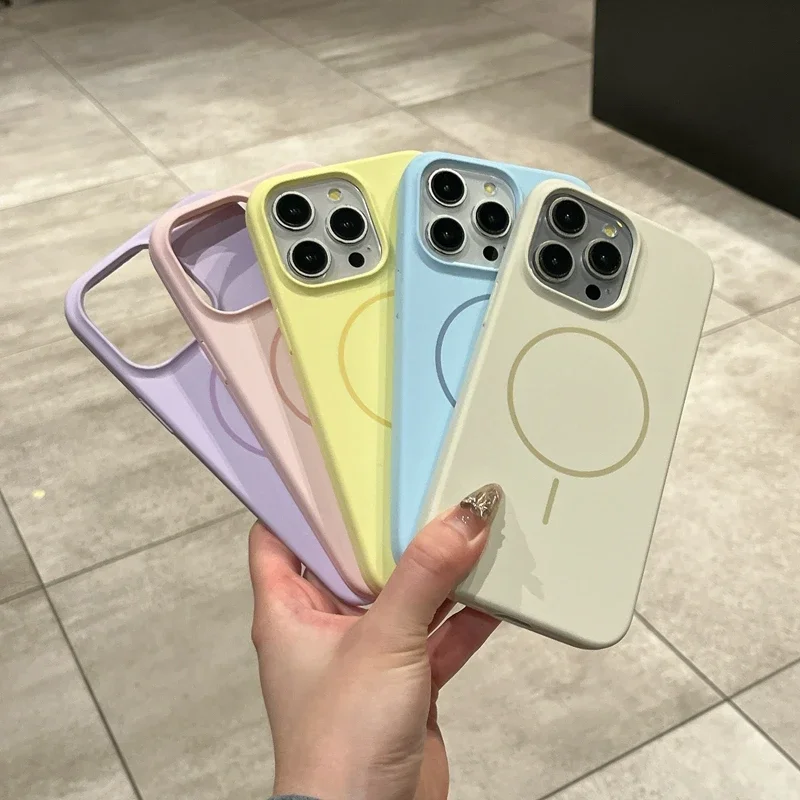 Magnetic Liquid Silicone Shockproof Phone Case with Wireless Charging Compatibility