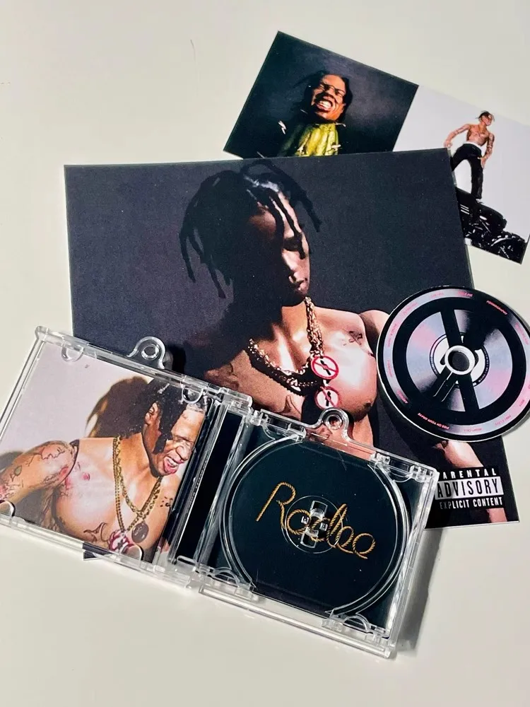 トラヴィススコットUTOPIAキーチェーン Travis Scott Utopia A.U.R Keychain - US