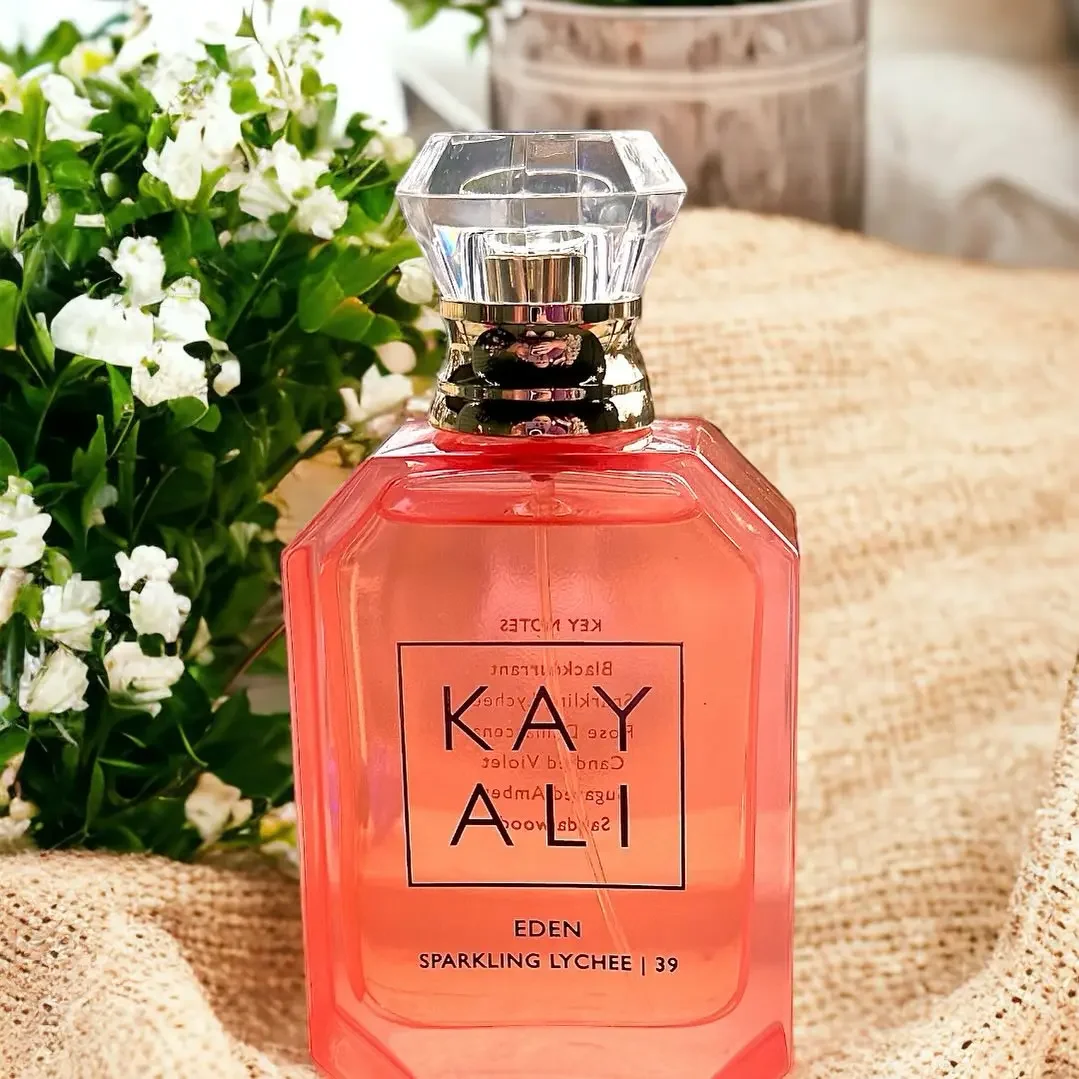 Eau De Parfum Für Damen Blumig Fruchtiger Und Holziger Duft_voghion.com