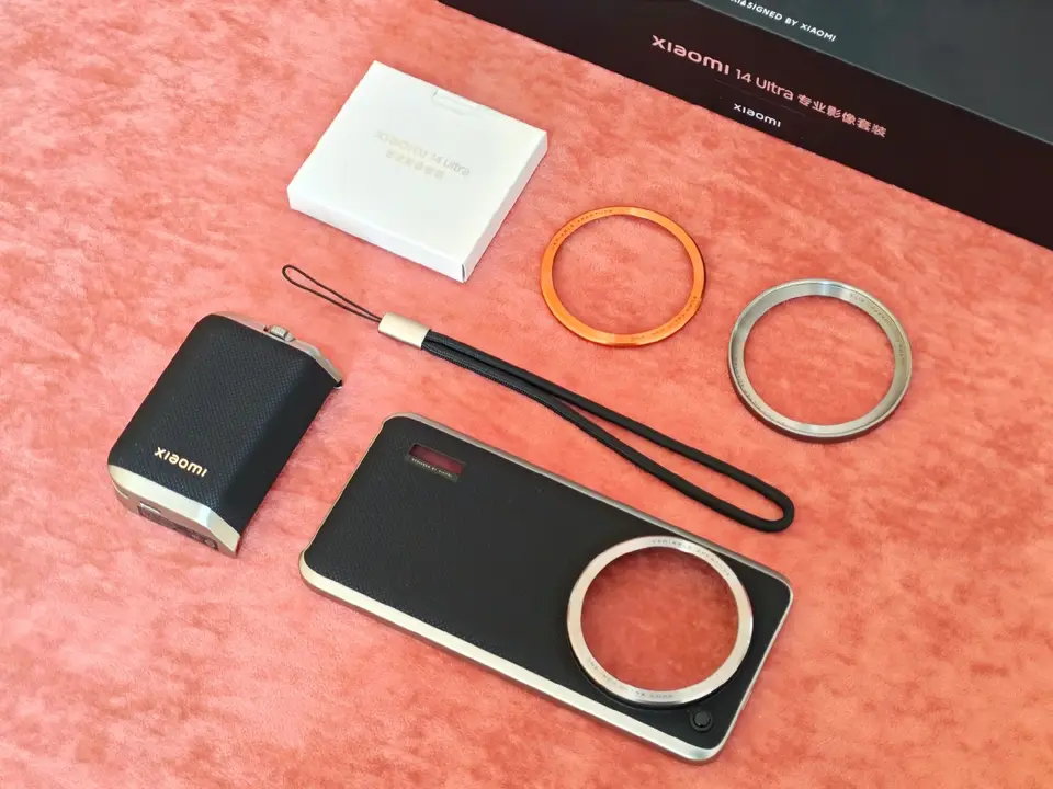 美品】Xiaomi 14 Ultra フォトグラフィーキット 純正アクセサリー