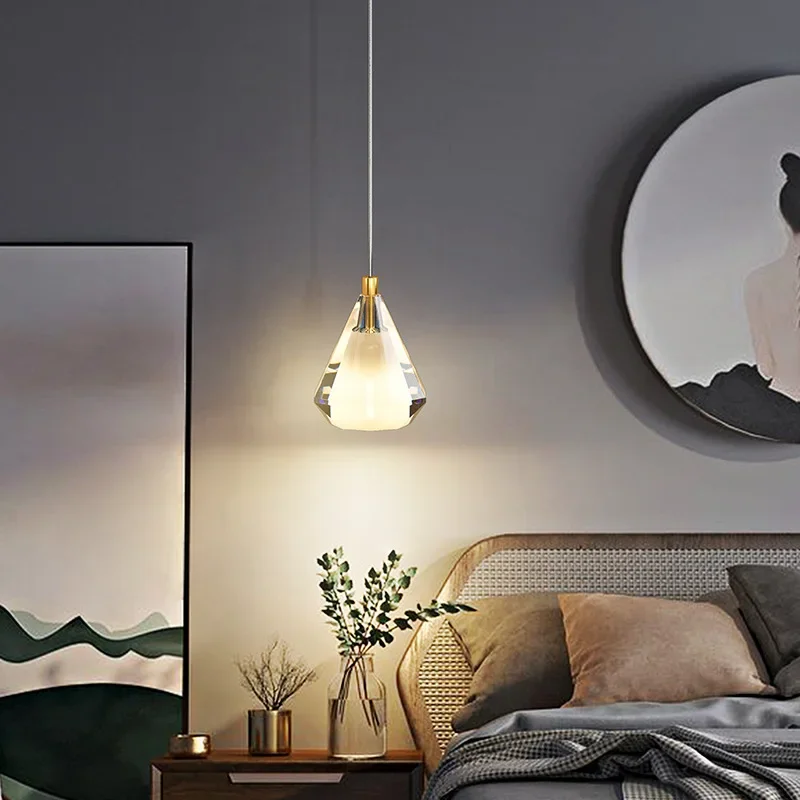 

New Modern minimalist master bedroom bedside small chandelier high-end light Italian style crystal lamp