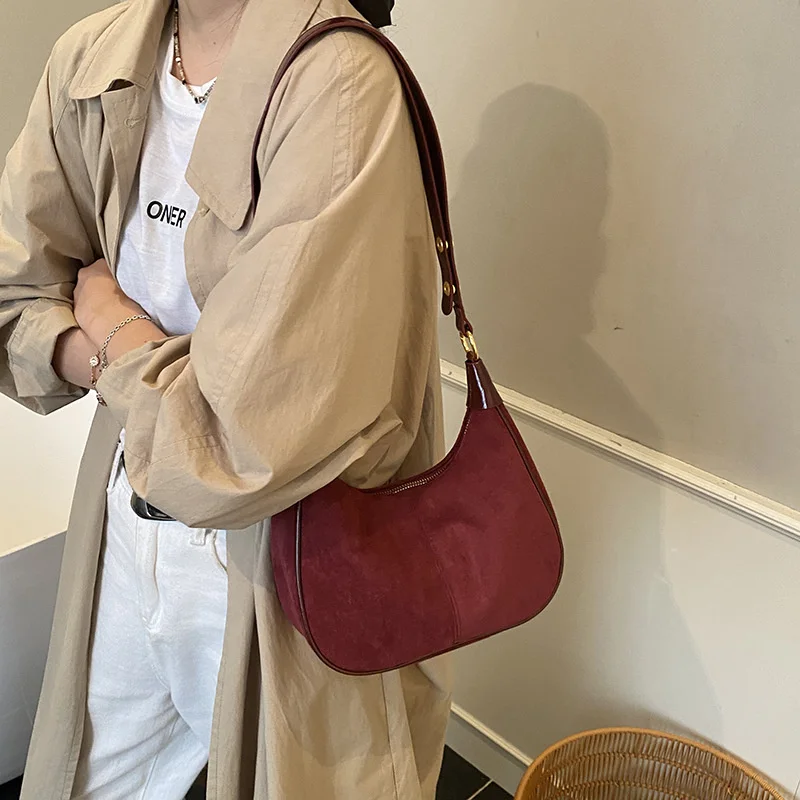 Faux Suede Solid Color Large Capacity Hobos Shoulder Bags for Women High Quality Versatile Undearm Ruched Handle Bags