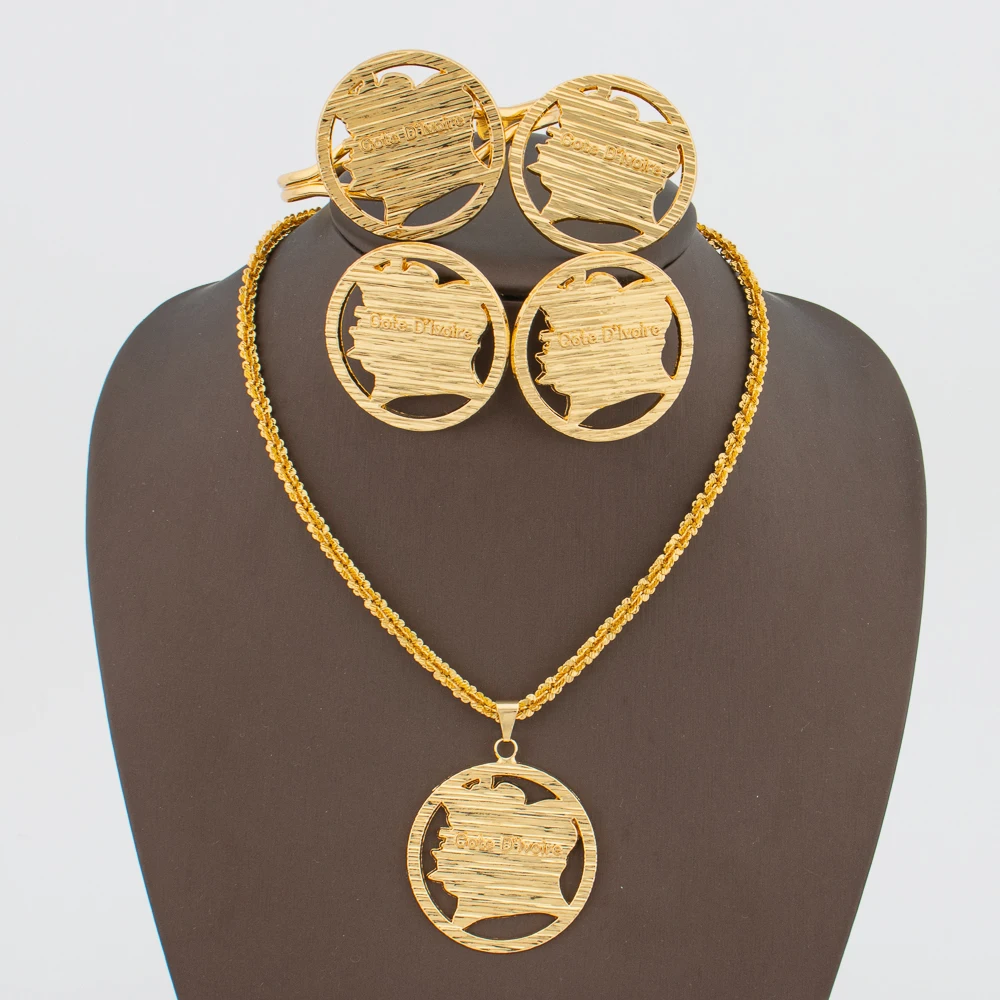 

Fashion Women Jewelry Set for Party 18k Gold Color Clip Earrings and Pendant Necklace Bangle Ring Set for Weddings Bride Jewelry