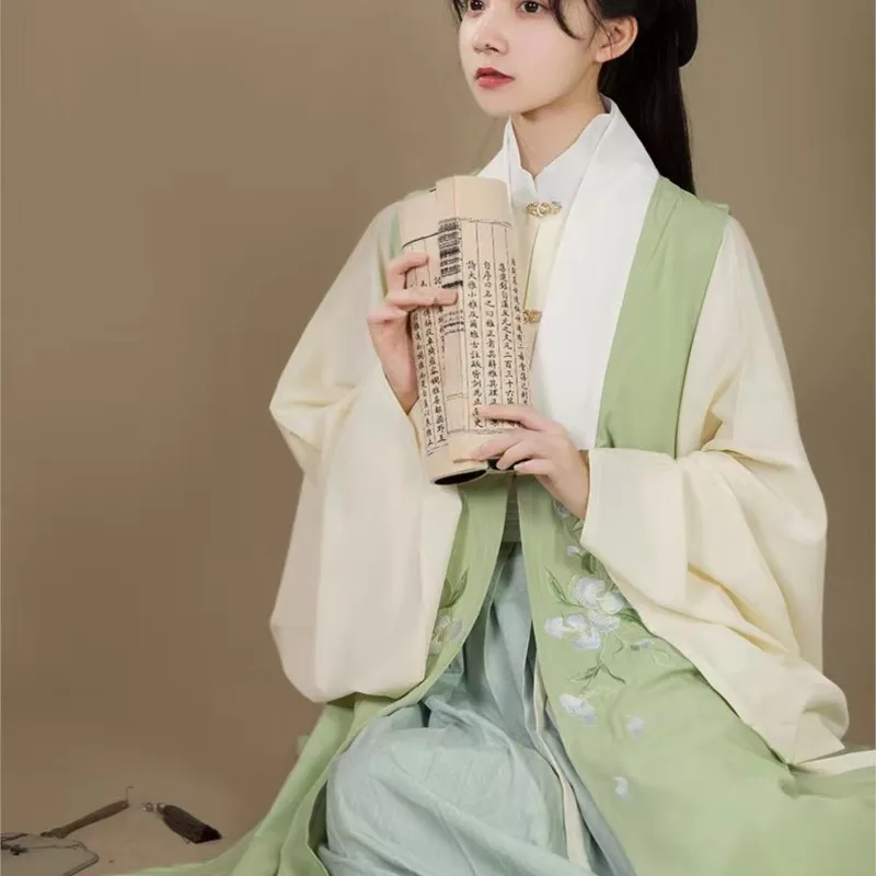 

2023 Original Ming Standing Collar Hanfu Dress Women's Bijia Placket Pipa Sleeves Spring Summer Three-piece Hanfu Set