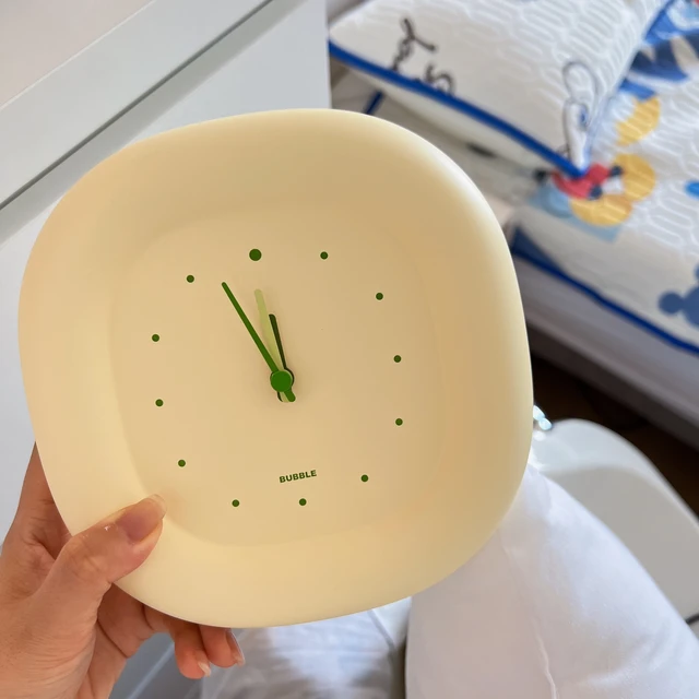 Krémes Buborék Asztali Falióra Koreai Stílusú Kawaii Aranyos Falórák Fali Dekorációhoz Nappali Dekoráció Otthoni Hálószoba - Image 6