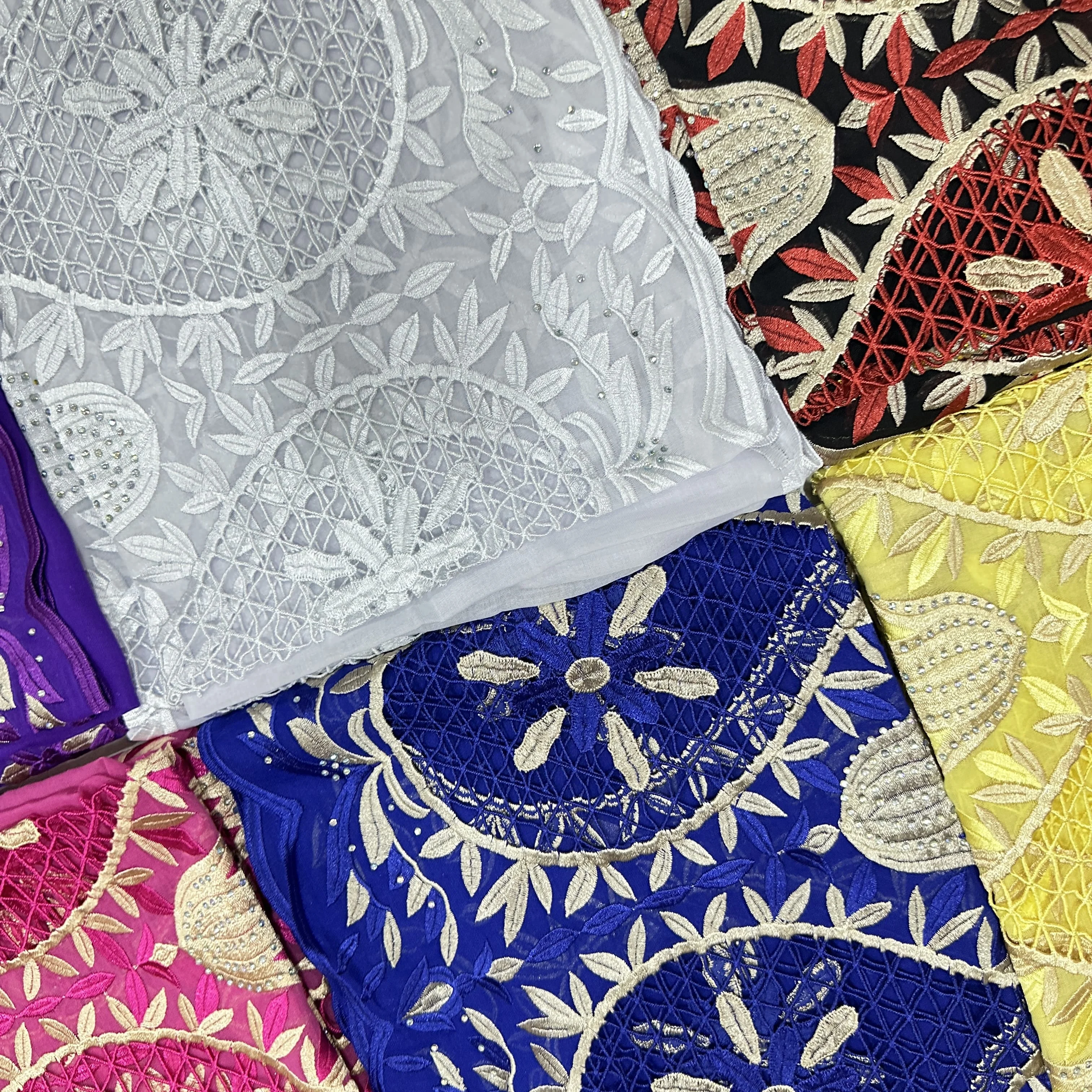 Weicher Luxusschal, hochwertige 100 % Baumwolle, Dubai, afrikanische Frauen, islamischer Schal, Muster, Stickerei, chemischer Spitzenschal, viele Farben – Detail 7