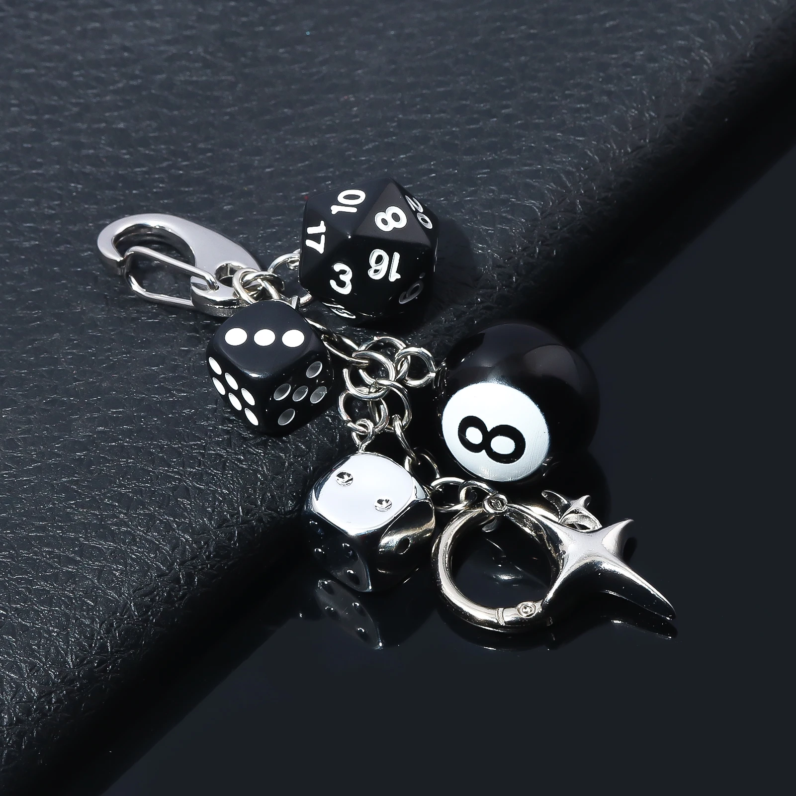 Y2K Black Dice No8 Ball Schlüsselanhänger Taschenanhänger Lustige Harz Schlüsselanhänger für Frauen Männer Polygon Bag Charms Schlüsselanhänger Casino Party Geschenke – Detail 14