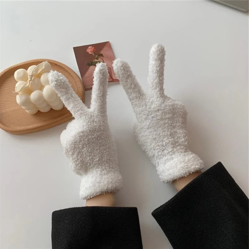 Winter Warm Coral Velvet Gloves Women Sweet Solid Candy Color Full
